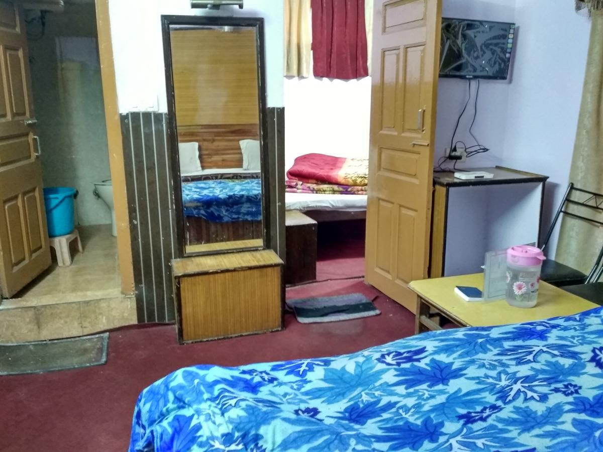 Himanshu Resorts Manāli Exterior foto