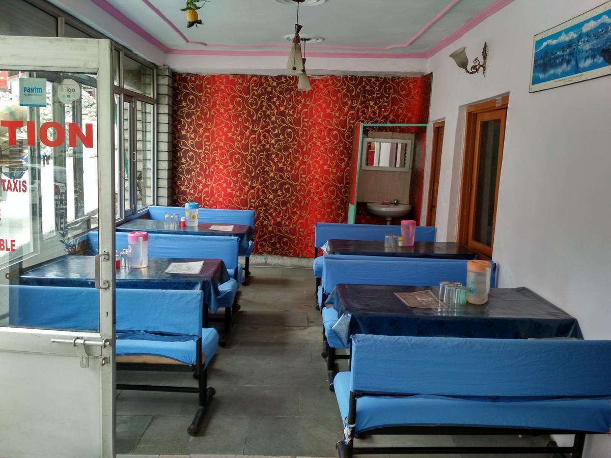 Himanshu Resorts Manāli Exterior foto